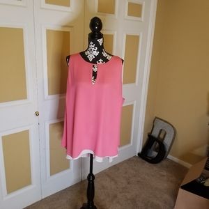 Sheevless Woman's Blouse